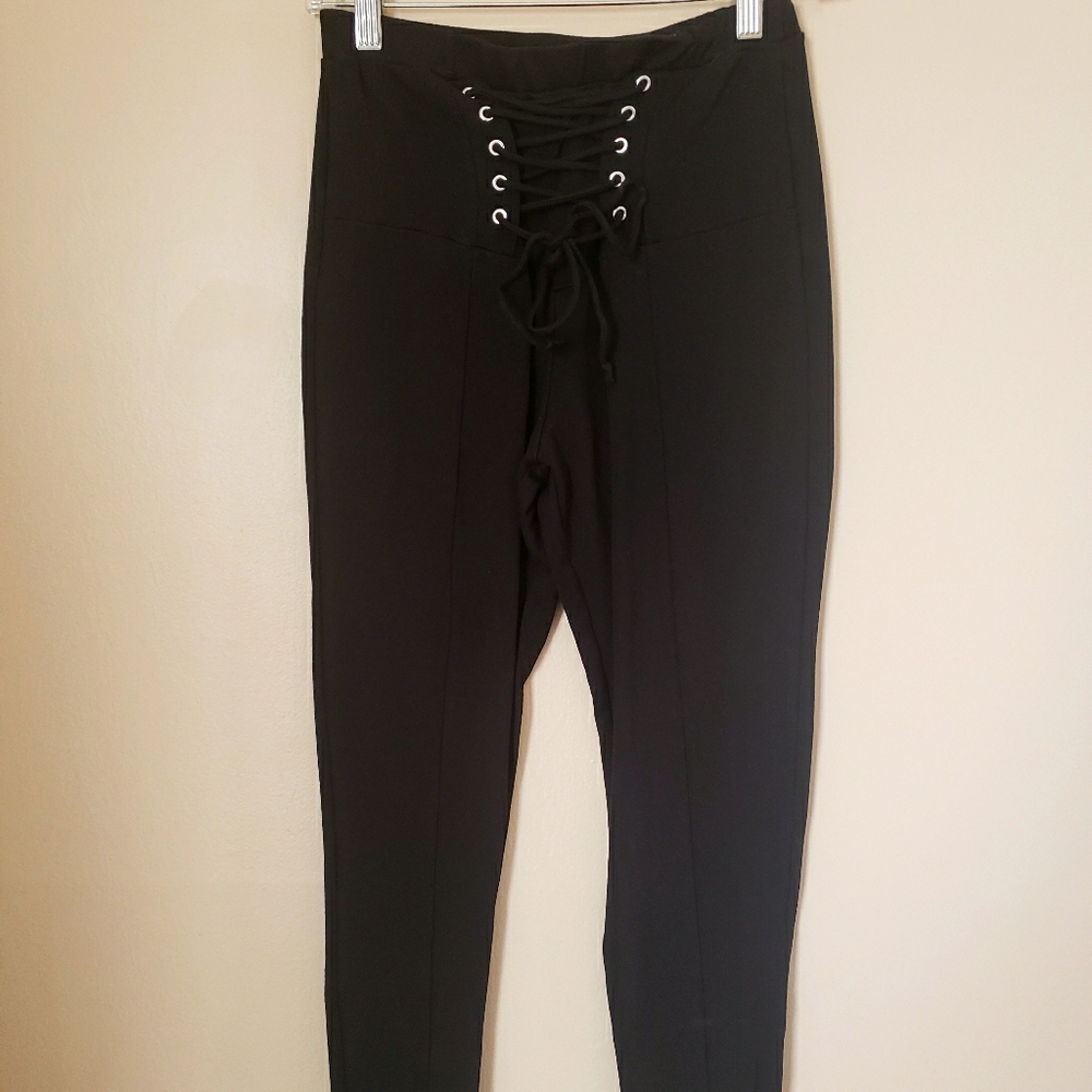Fashion Nova Leggings